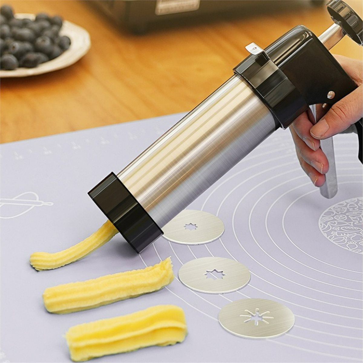 Máquina de Fazer Churros A24I  - Kitchen Gadgets In Spanish avaliação e preço